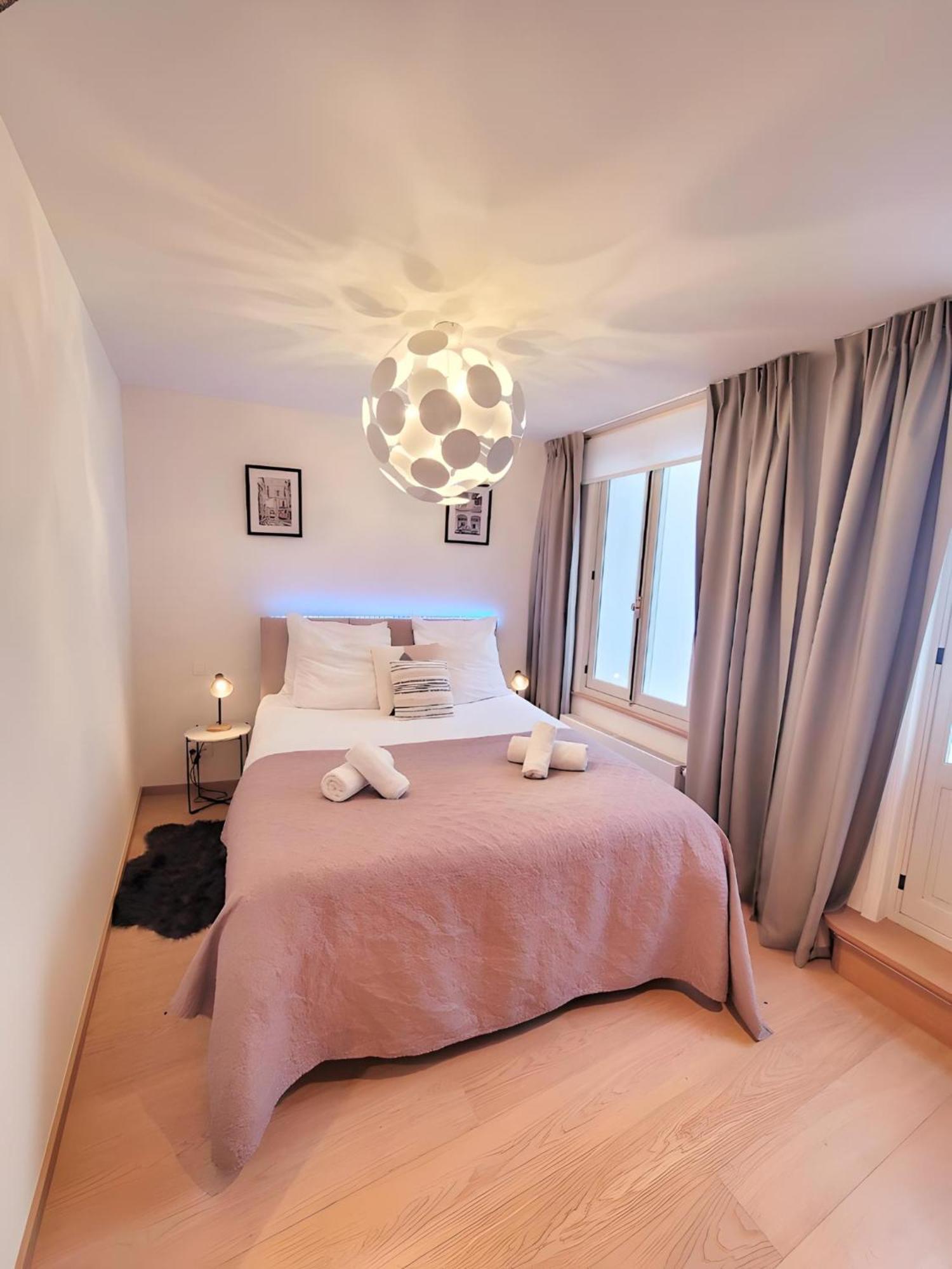 Apartamento Grand Sablon Stylish Center